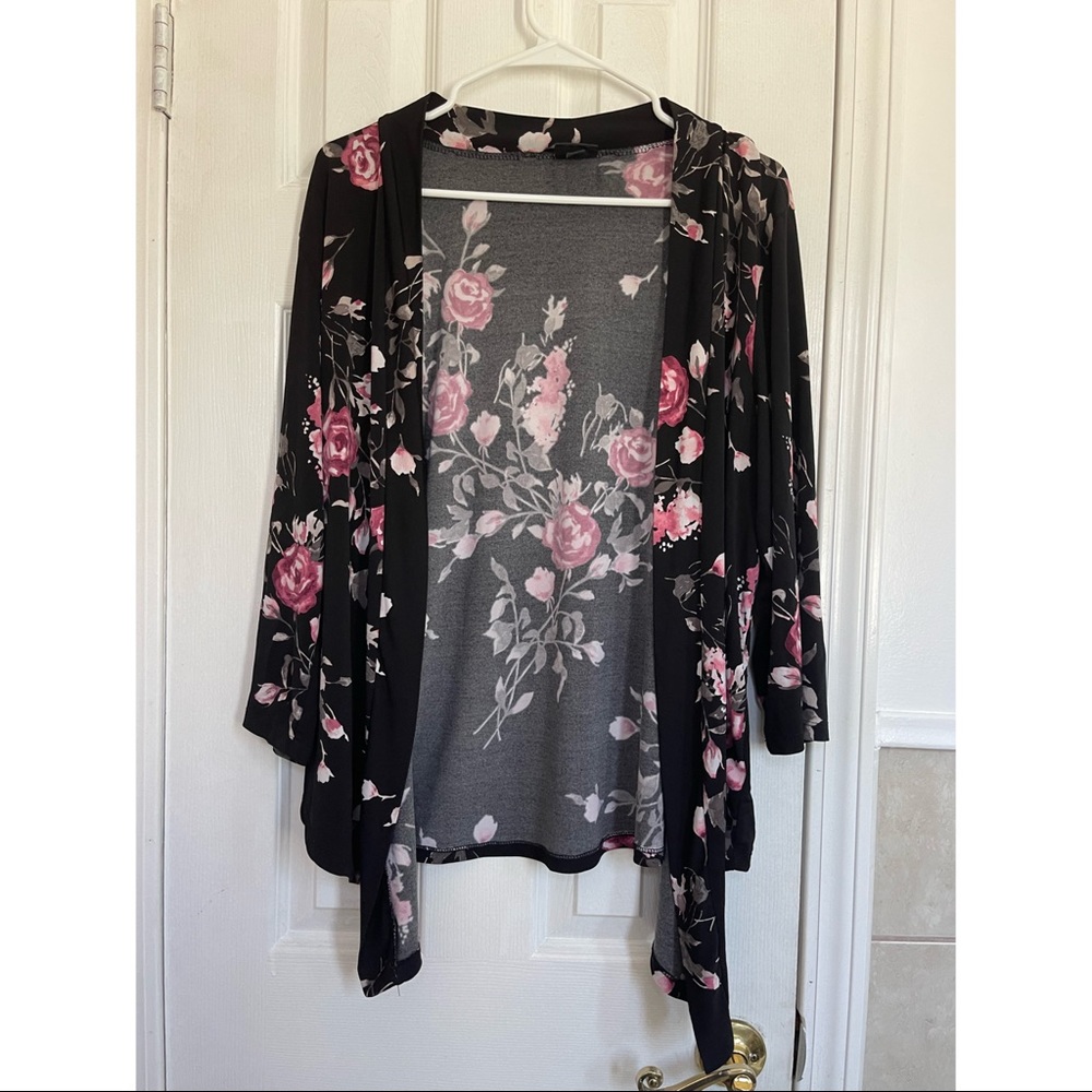 Torrid Flower Cardigan Plus Size 0X Stretch Black Pink
